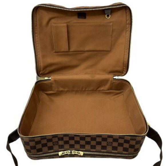 LOUIS VUITTON Damier Dorsoduro Shoulder Bag - Picture 8 of 10